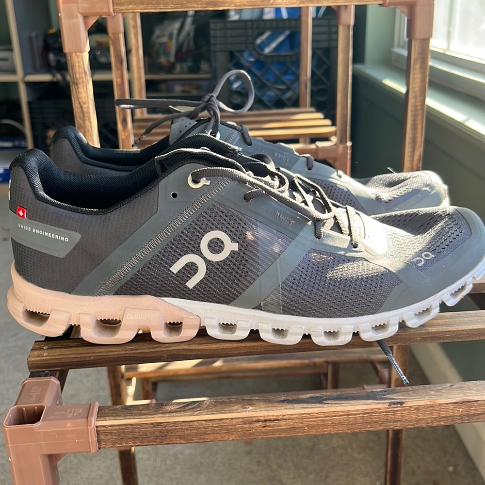 Woman’s grey and pink on cloud sneakers